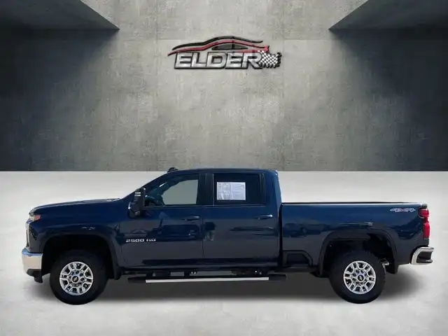 2023 Chevrolet Silverado HD LT 4WD Crew Cab Long Box's photo