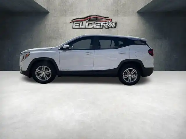 2022 GMC Terrain SLE FWD's photo