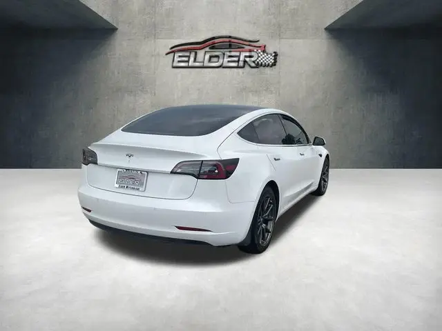 2020 Tesla Model 3 Standard Range Plus photo 4