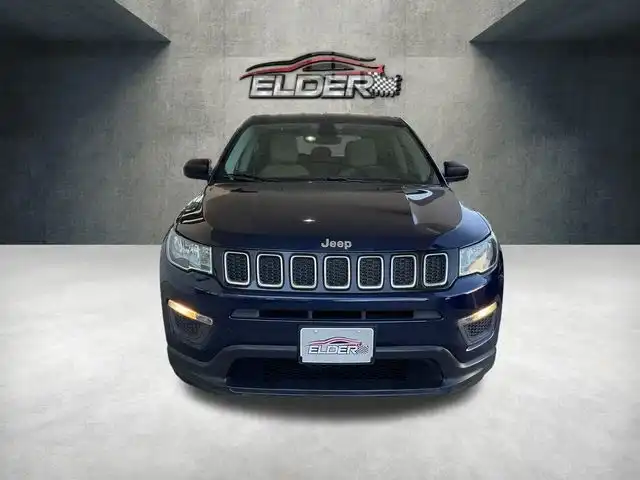 2018 Jeep Compass Sport's photo