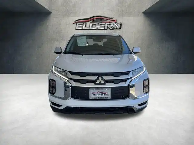 2026 Mitsubishi Outlander Sport 2.0 ES AWC CVT's photo