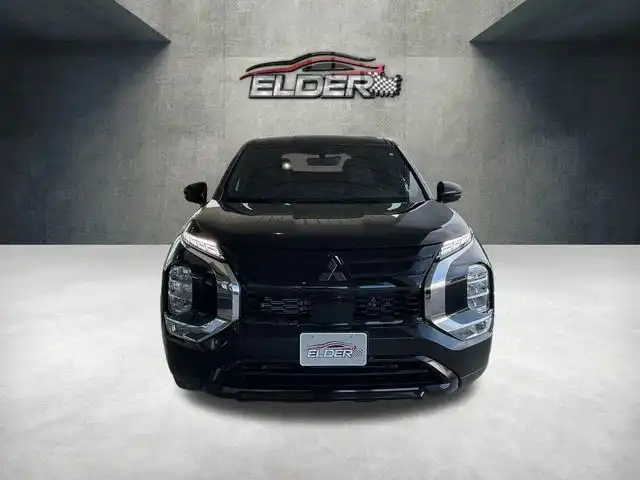 2026 Mitsubishi Outlander LE S-AWC's photo
