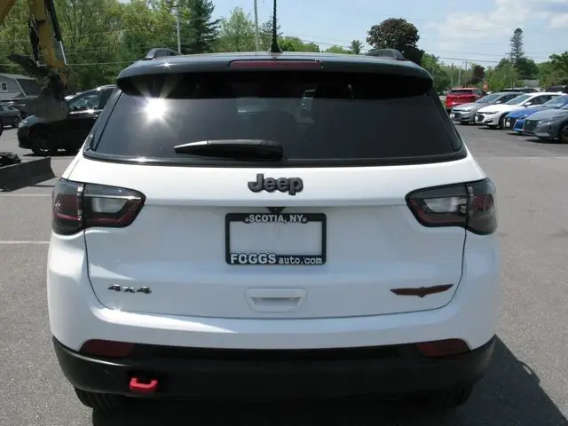 2022 Jeep Compass Trailhawk 4X4 photo 4