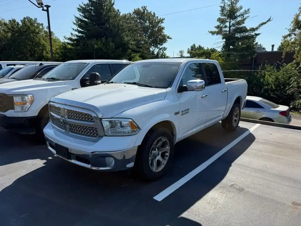 2017 RAM 1500 Laramie 4WD Crew Cab 5'7's photo