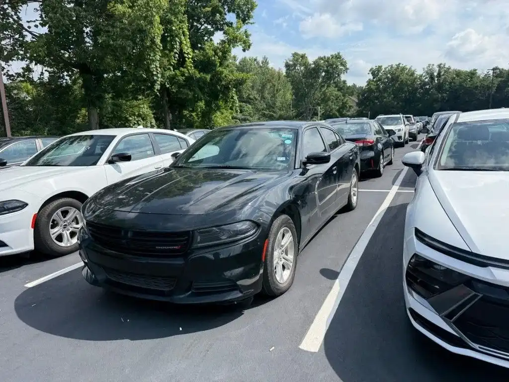 2022 Dodge Charger SXT's photo