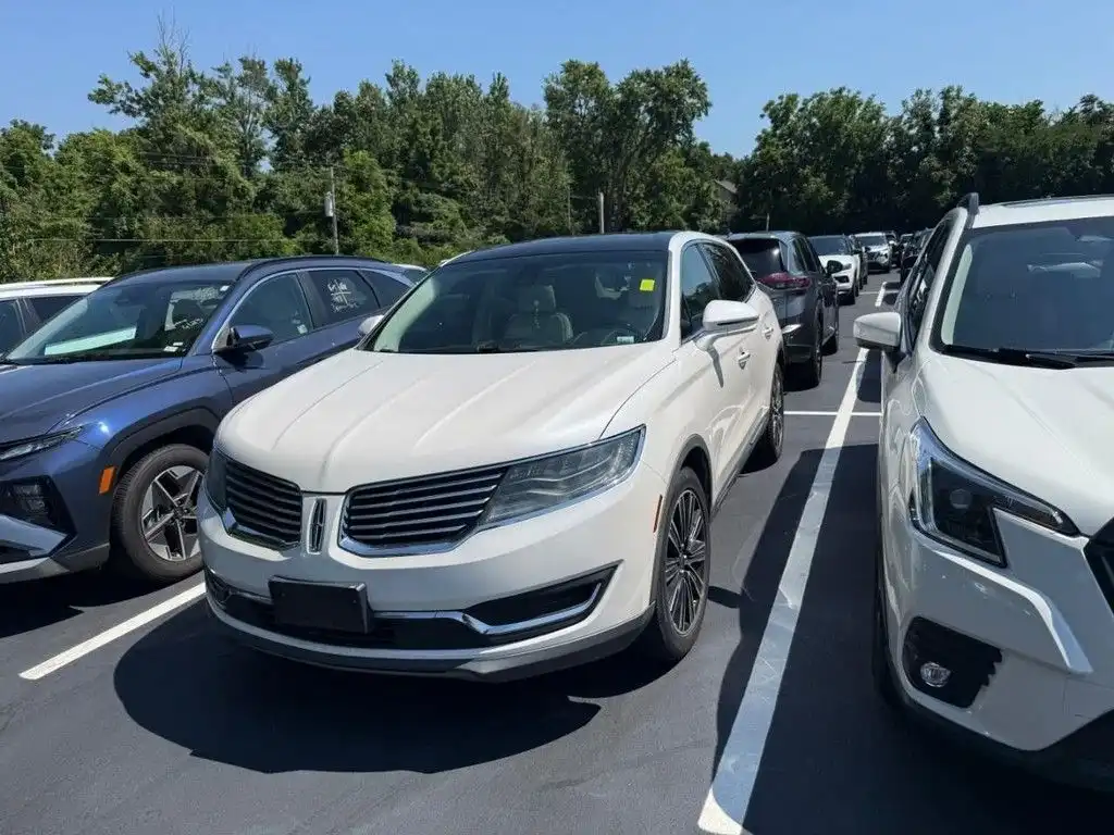2017 Lincoln MKX Black Label FWD's photo