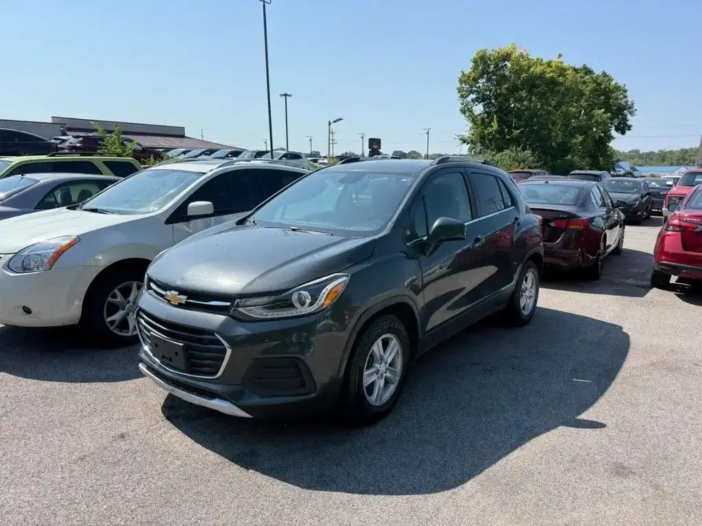 2019 Chevrolet Trax LT's photo