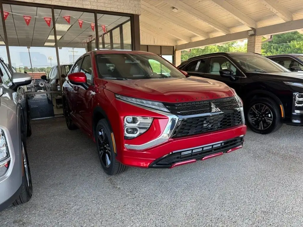 2026 Mitsubishi Eclipse Cross SEL S-AWC photo 1