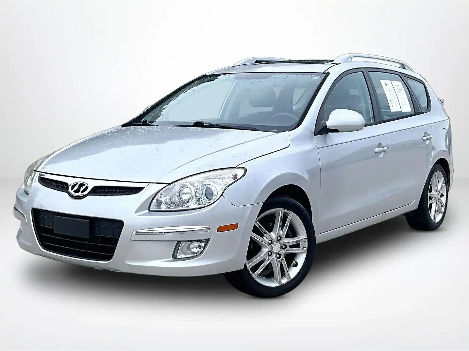 2011 Hyundai Elantra Touring SE A T's photo