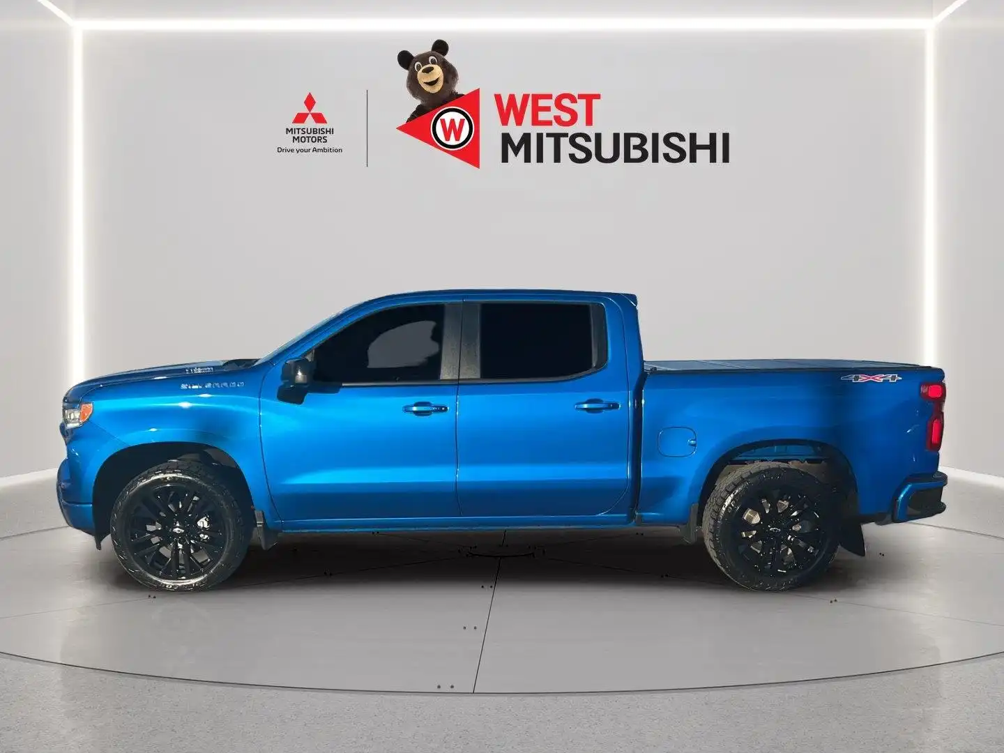2022 Chevrolet Silverado 1500 RST 4X4 Crew Cab Short Box's photo