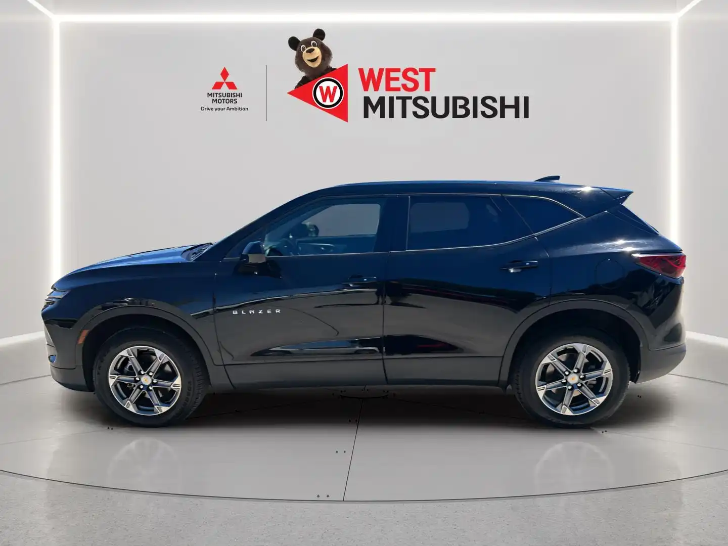 2023 Chevrolet Blazer 2.0T 2LT AWD's photo