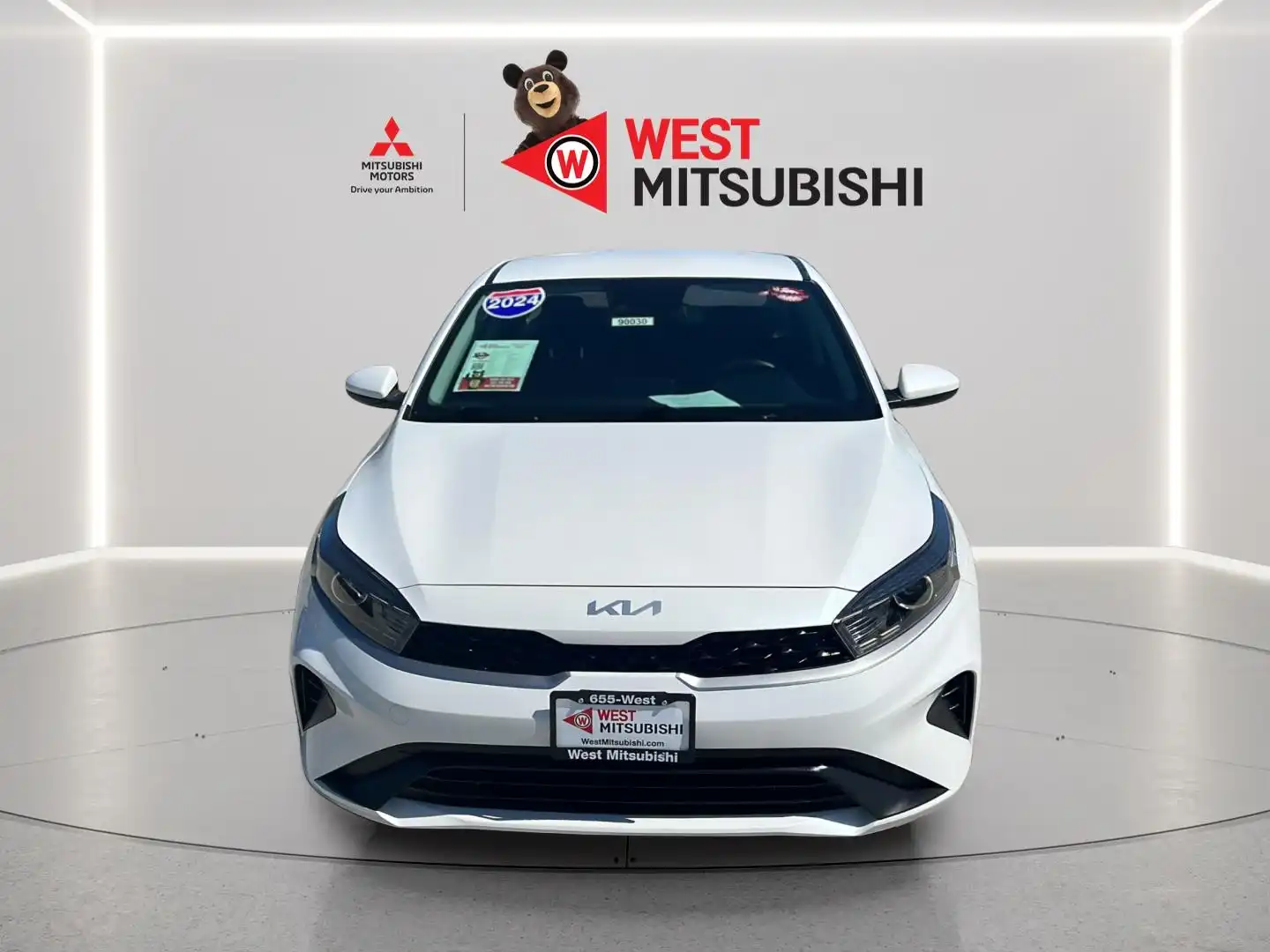 2024 Kia Forte LXS AT's photo