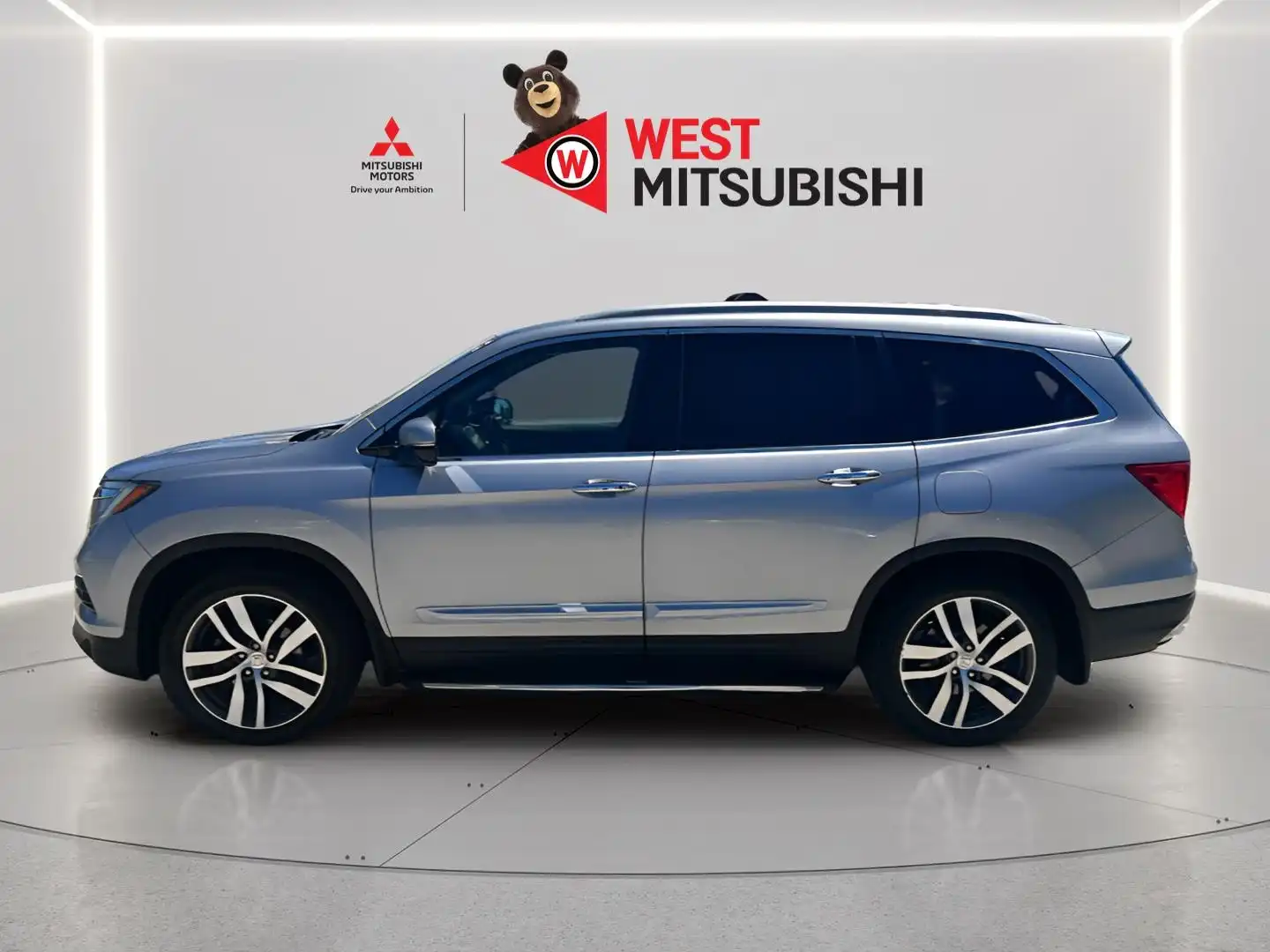 2016 Honda Pilot 4WD Elite's photo