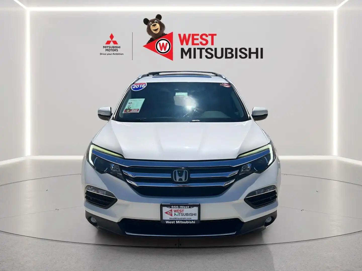 2016 Honda Pilot 4WD Elite's photo