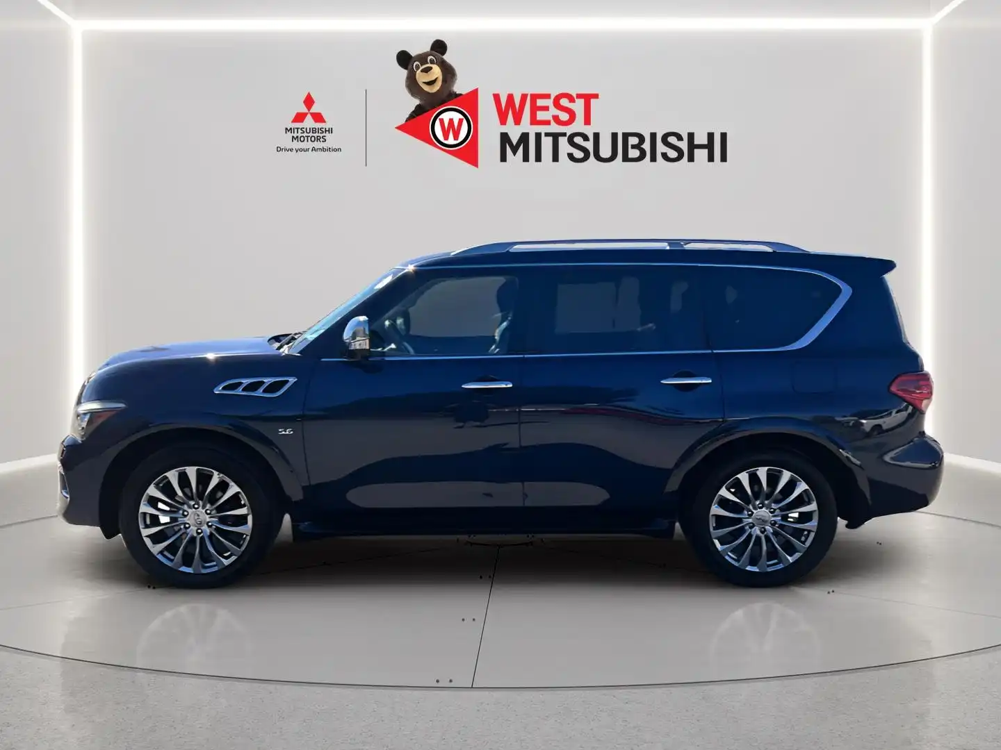 2017 INFINITI QX80 AWD's photo