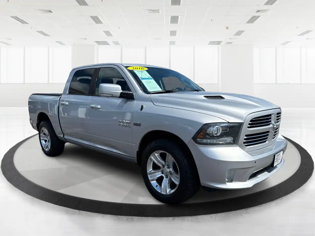 2016 RAM 1500 Sport Crew Cab 4x4 5'7" Box's photo