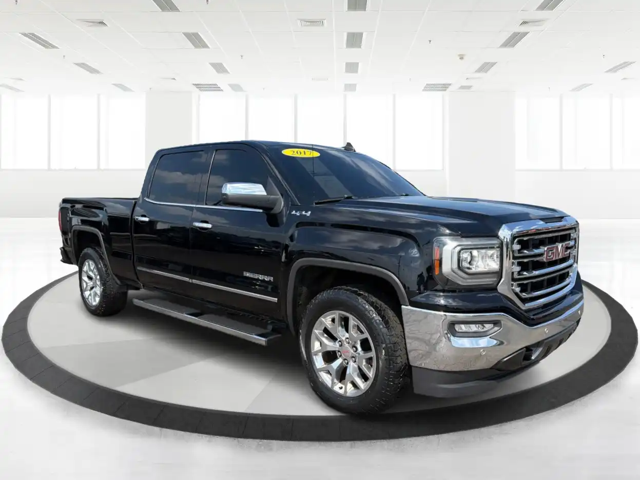 2017 GMC Sierra 4WD Crew Cab Standard Box SLT's photo