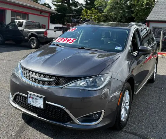 2014 Honda Odyssey EX photo 3