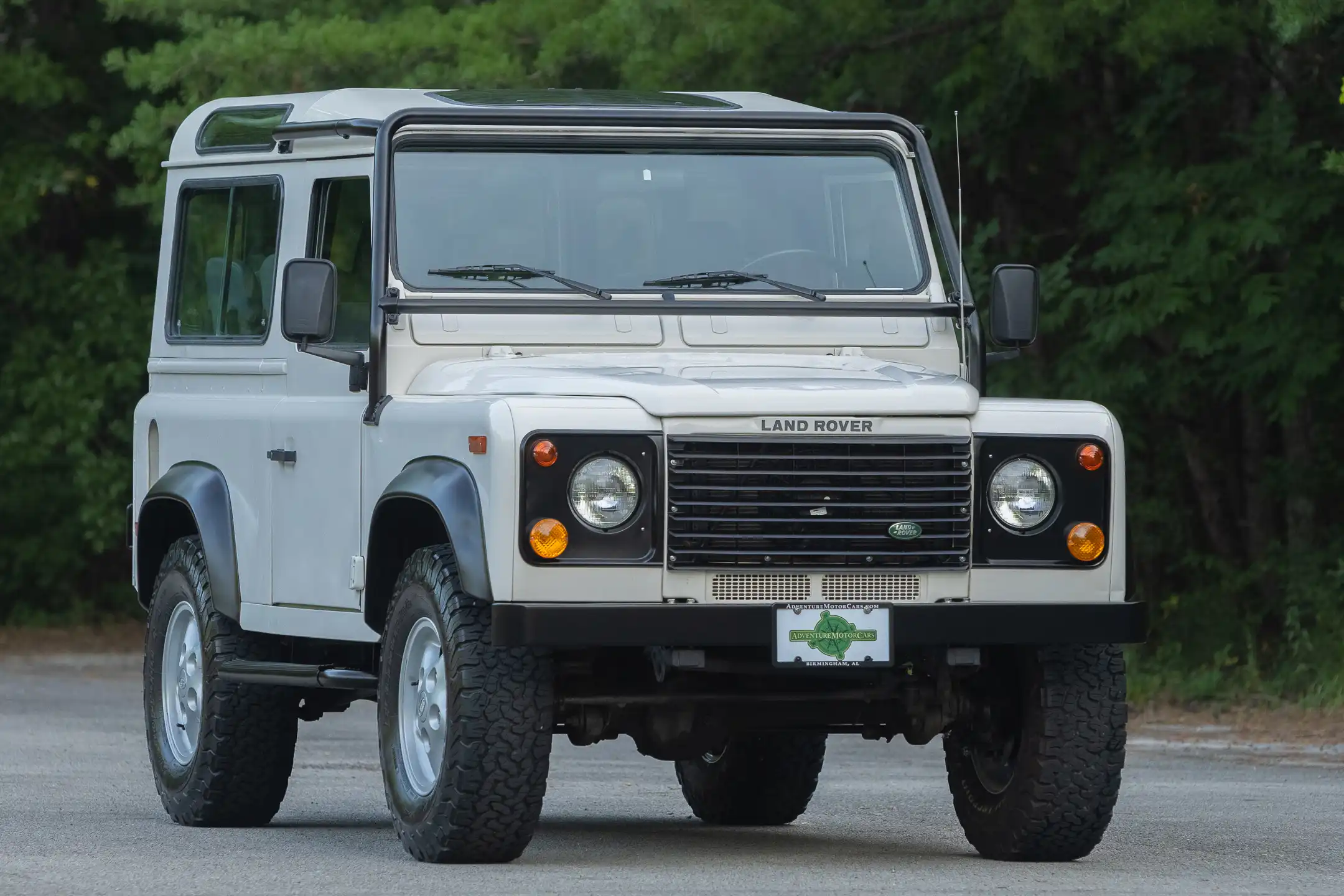 1997 Land Rover Defender STATION WAGON's photo