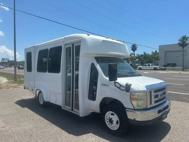 2008 Ford E-Series undefined photo 4