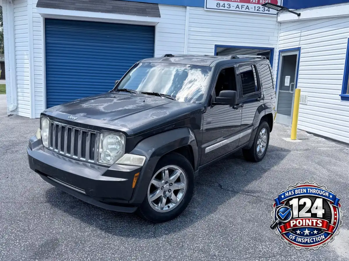 2010 Jeep Liberty Limited 4WD's photo