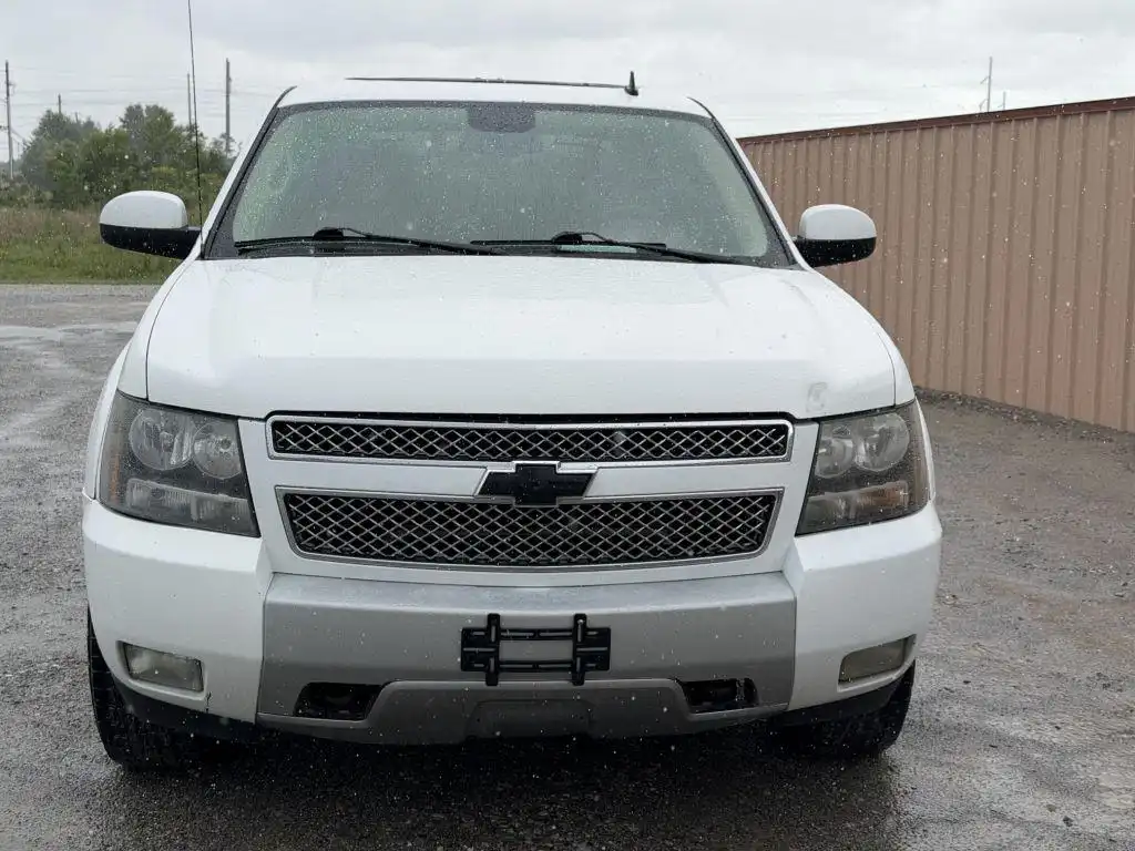2009 Chevrolet Avalanche 2WD Avalanche LT2's photo