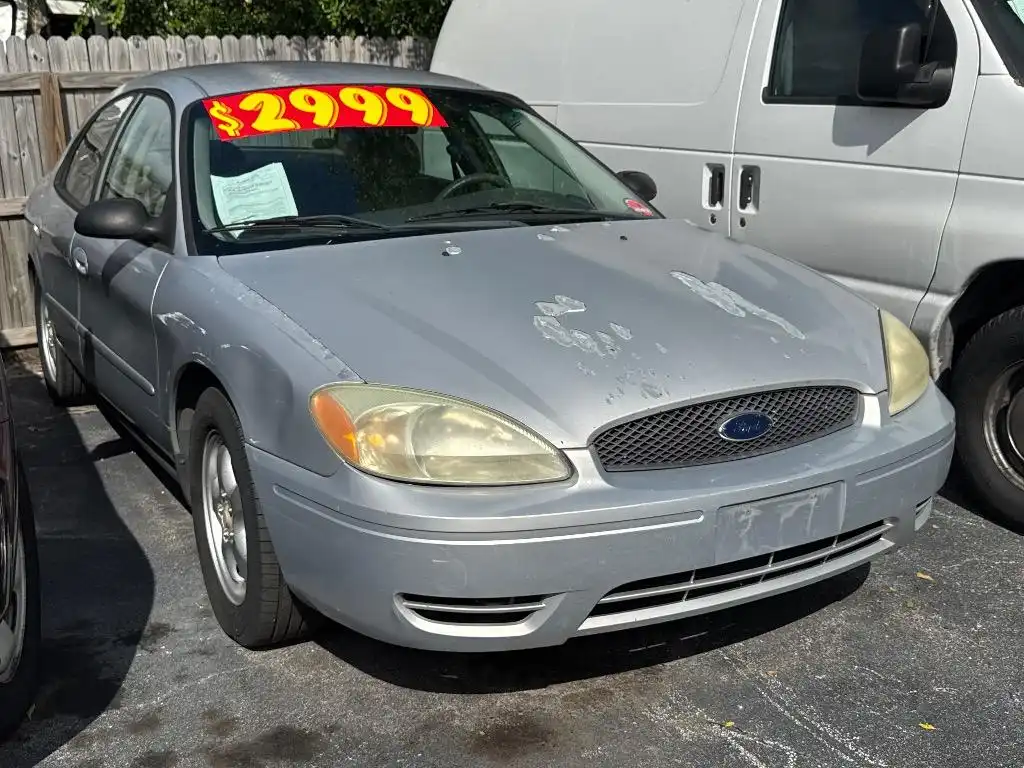 2007 Ford Taurus SE (Fleet)'s photo