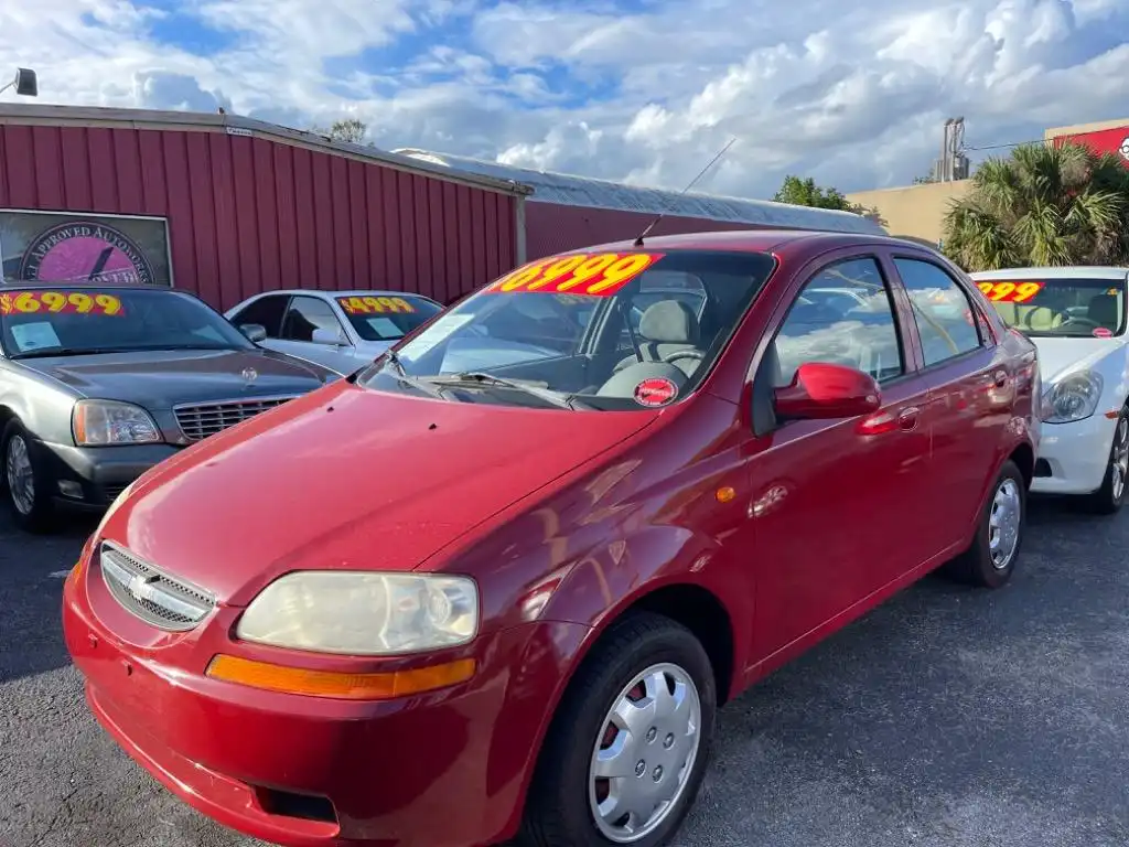 2004 Chevrolet Aveo Base's photo
