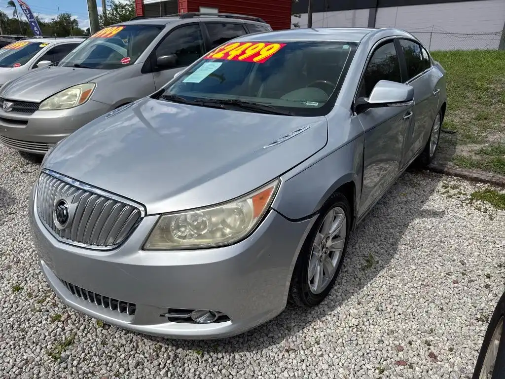 2010 Buick LaCrosse CXL's photo