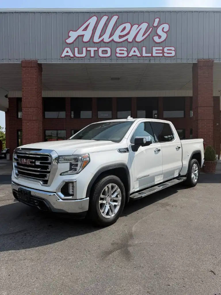 2019 GMC Sierra 2WD Crew Cab Short Box SLT's photo