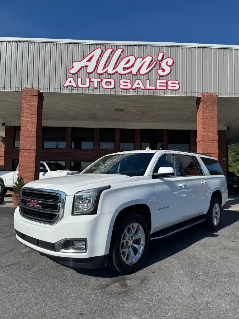 2017 GMC Yukon SLT 2WD's photo