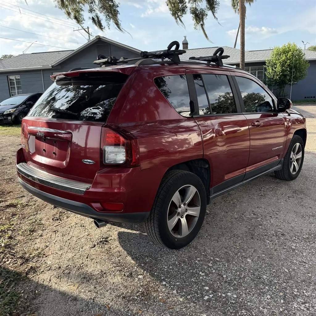 2016 Jeep Compass High Altitude 4X4 photo 4