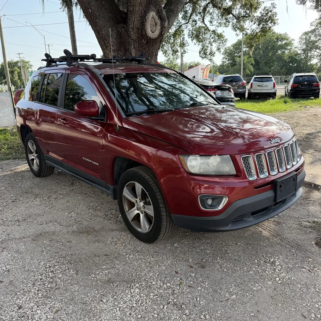 2016 Jeep Compass High Altitude 4X4 photo 3