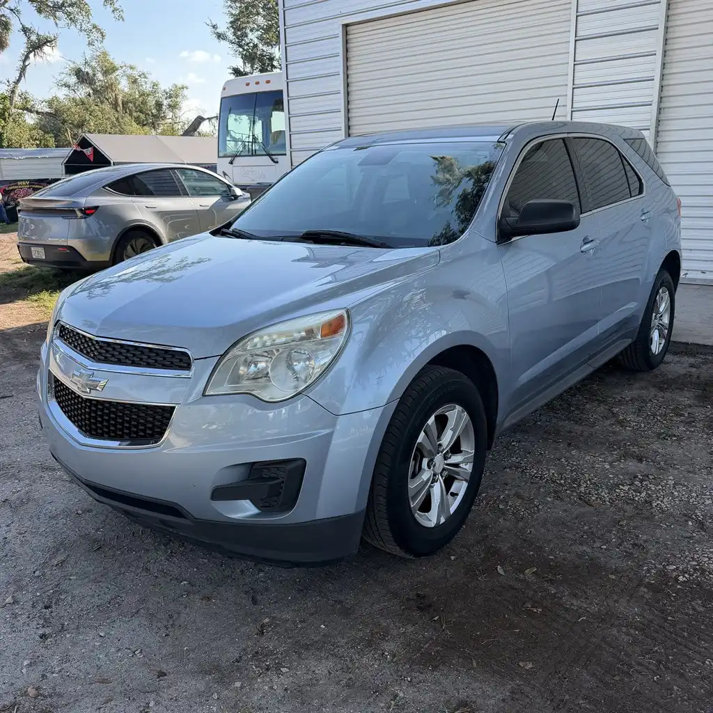 2014 Chevrolet Equinox LS's photo