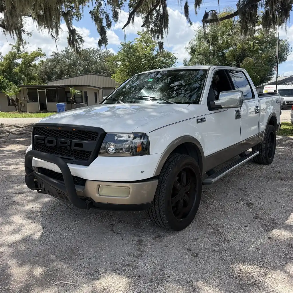 2004 Ford F-150 Lariat 4WD SuperCrew's photo