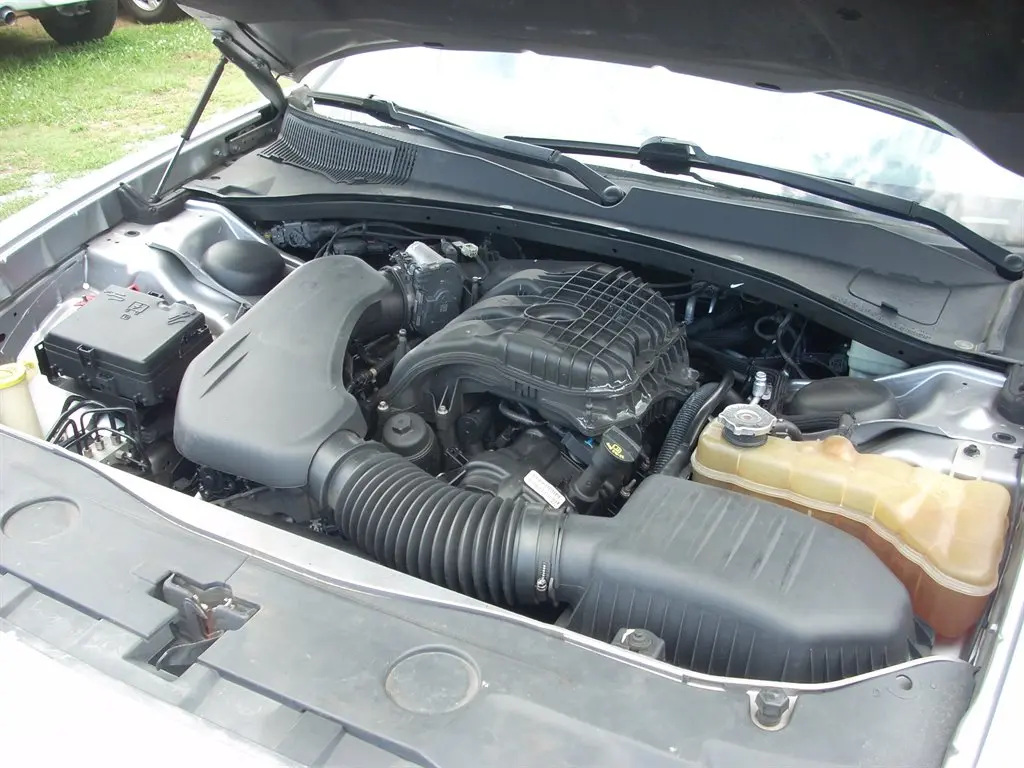 2013 Dodge Charger SE photo 5