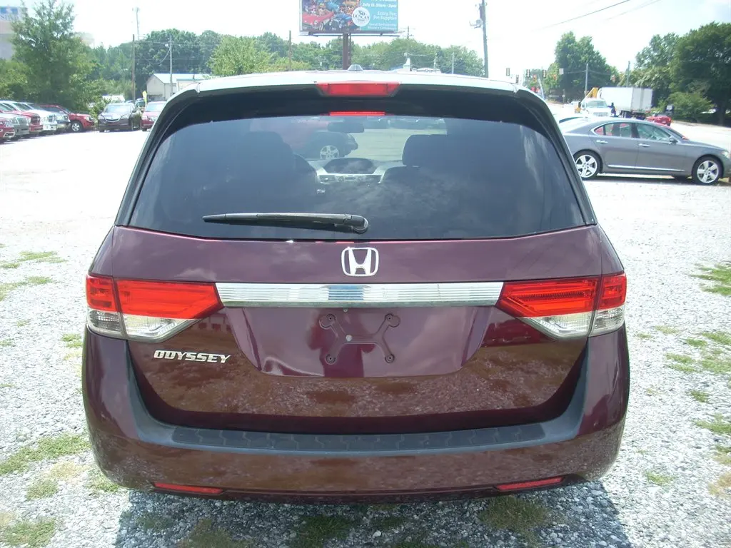 2015 Honda Odyssey EX-L photo 3