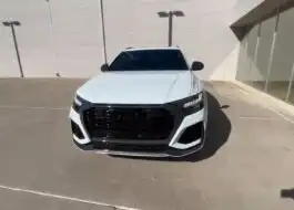 2024 Audi RS Q8 Base's photo