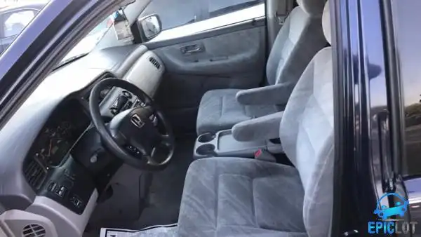 2003 Honda Odyssey EX's photo
