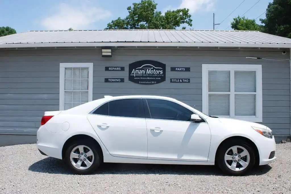 2016 Chevrolet Malibu 1LT's photo