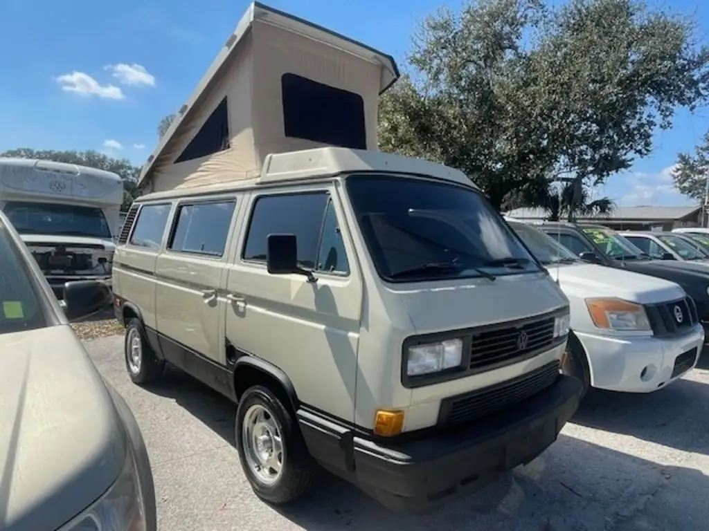 1987 Volkswagen Vanagon GL photo 1