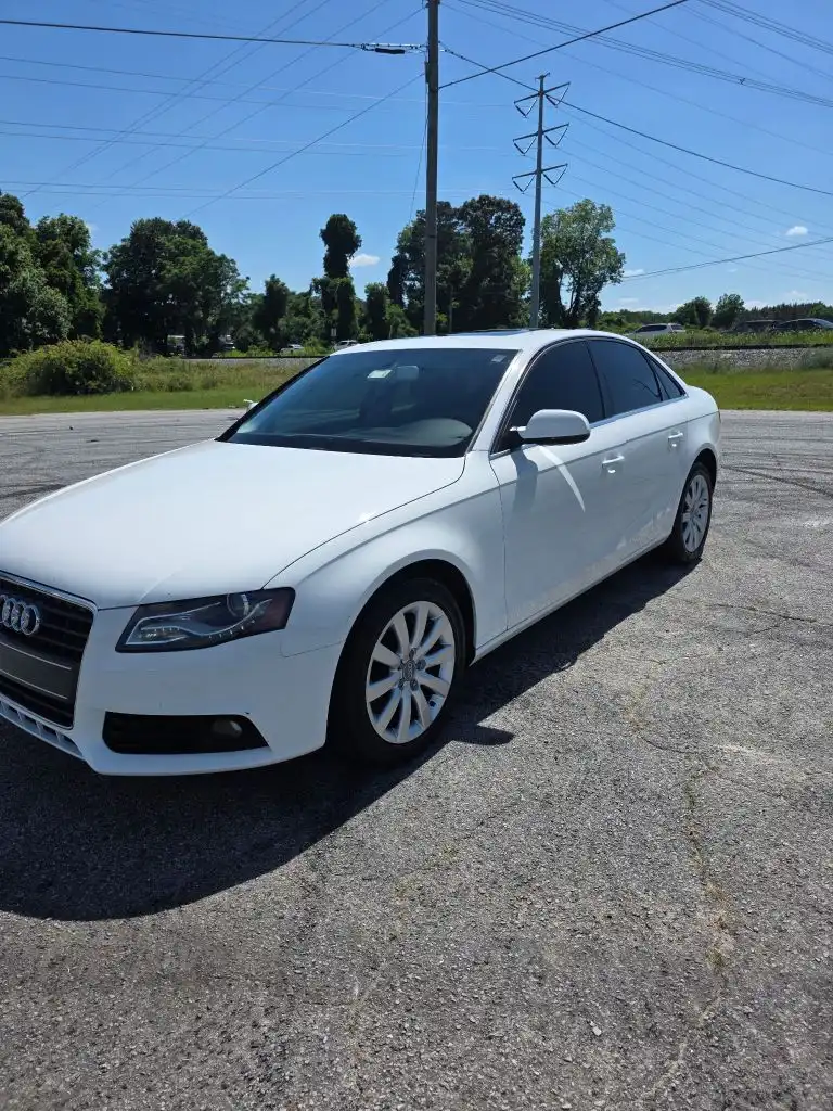 2012 Audi A4 2.0T FrontTrak Multitronic Premium's photo