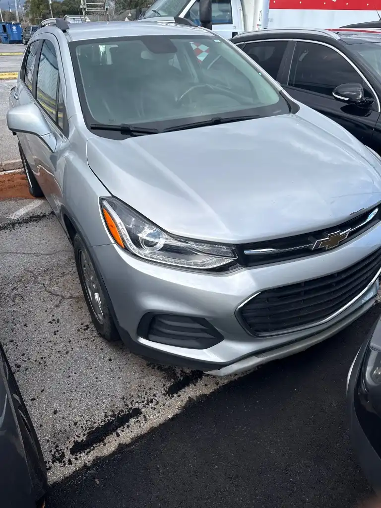 2019 Chevrolet Trax LT's photo