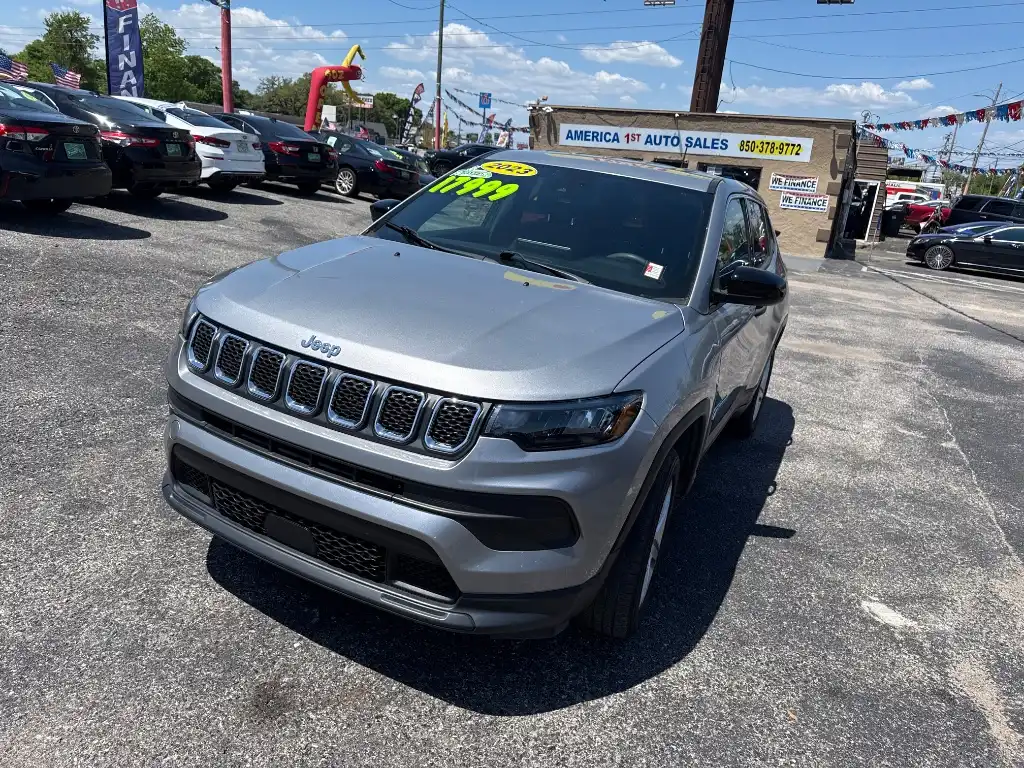 2023 Jeep Compass Sport 4X4's photo
