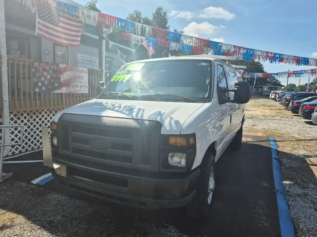 2014 Ford E-Series E-250 Van's photo