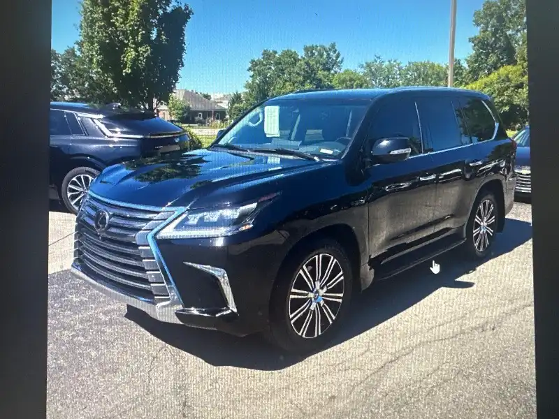 2020 Lexus LX 600 570 THREE-ROW's photo