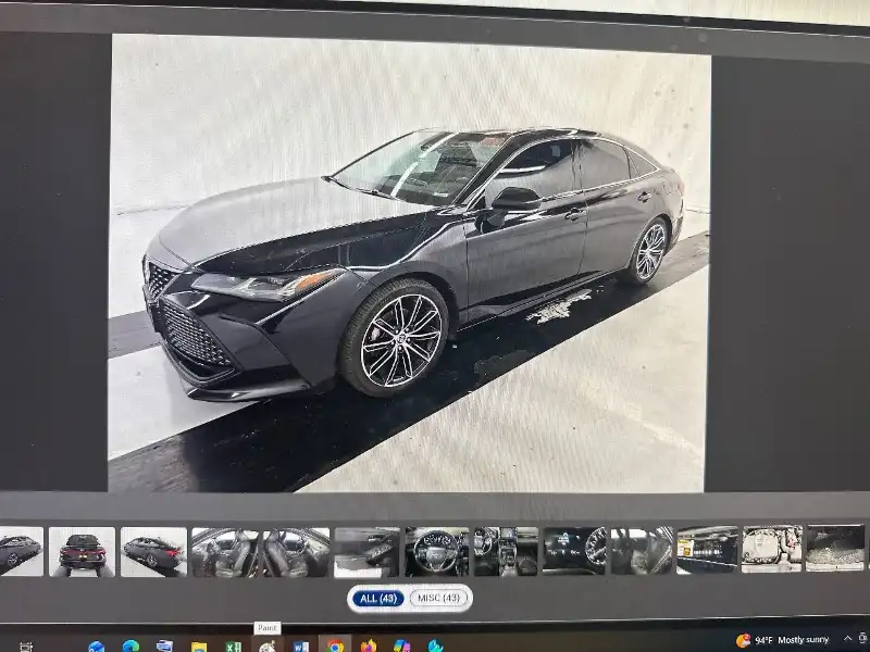 2021 Toyota Avalon Touring's photo