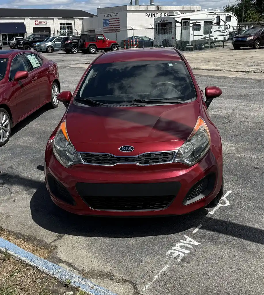 2013 Kia Rio EX AT's photo