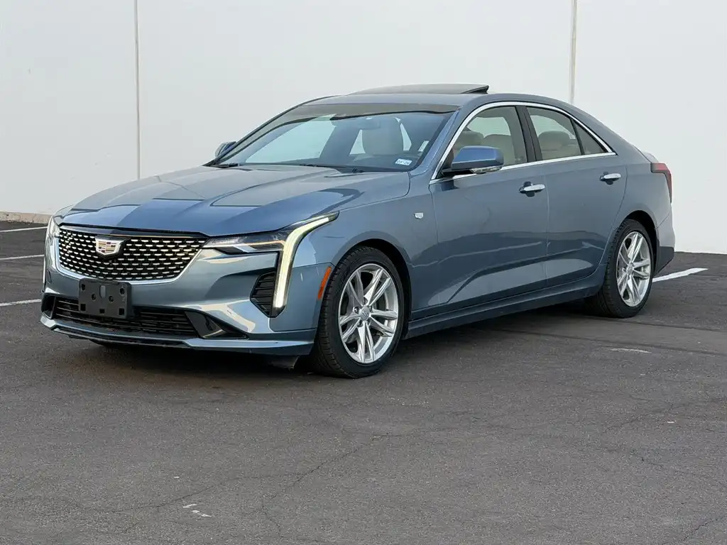 2024 Cadillac CT4 Luxury's photo