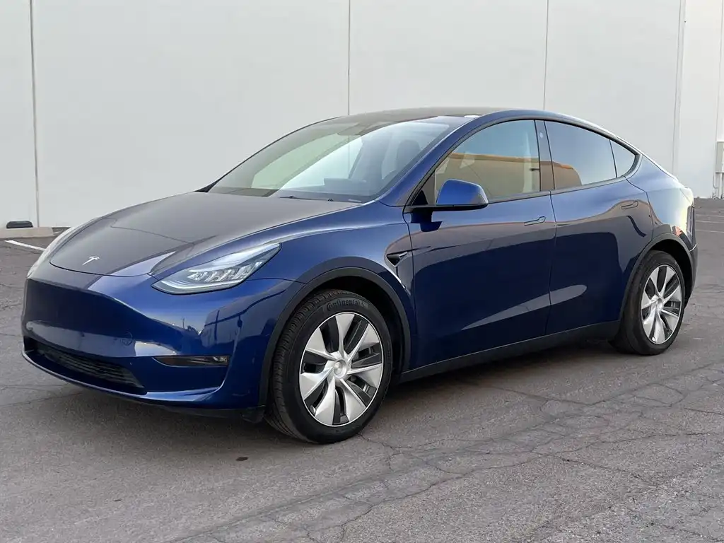 2021 Tesla Model Y Standard Range's photo